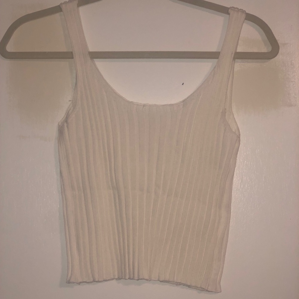 Cream crop top